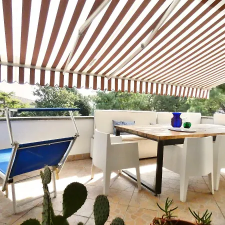 Apartament Penthouse Close The